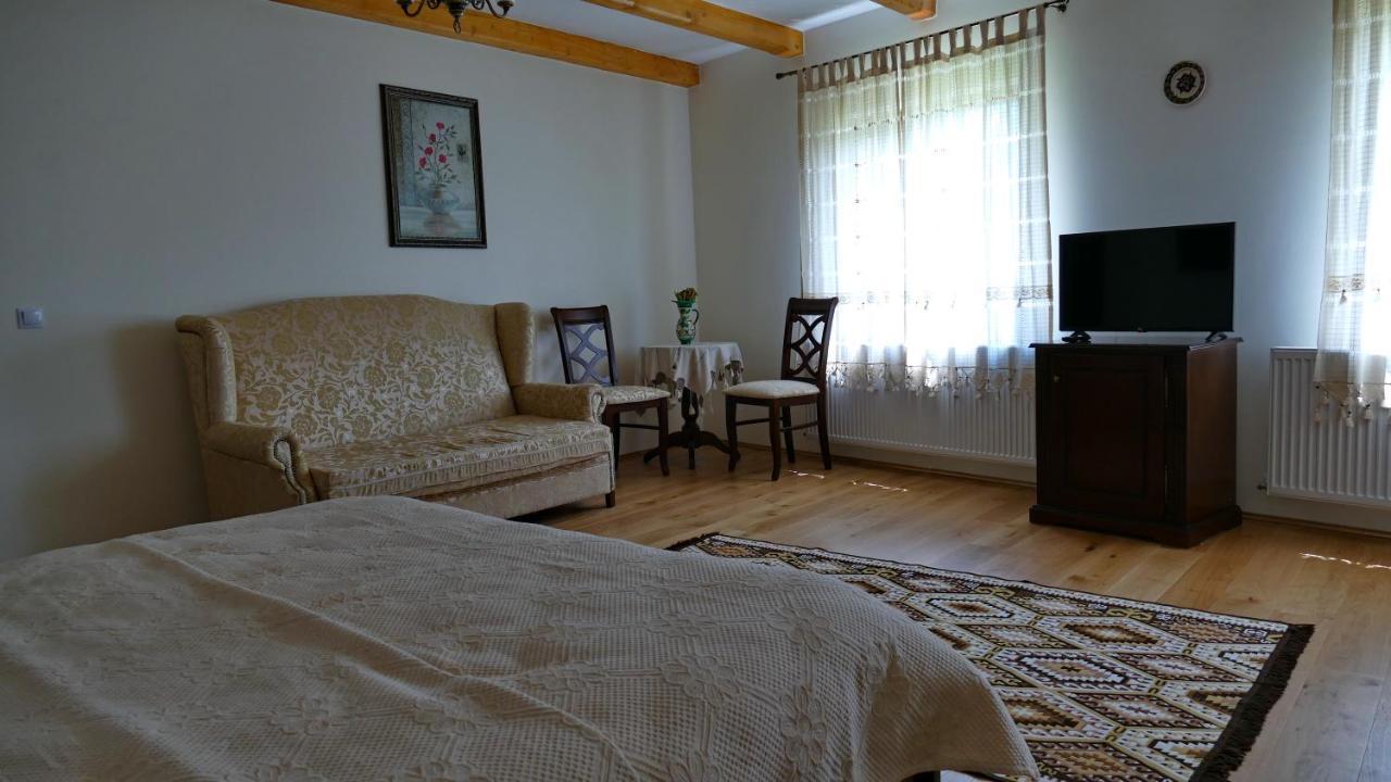 Pensiunea Valea Muntelui Barcánfalva Kültér fotó